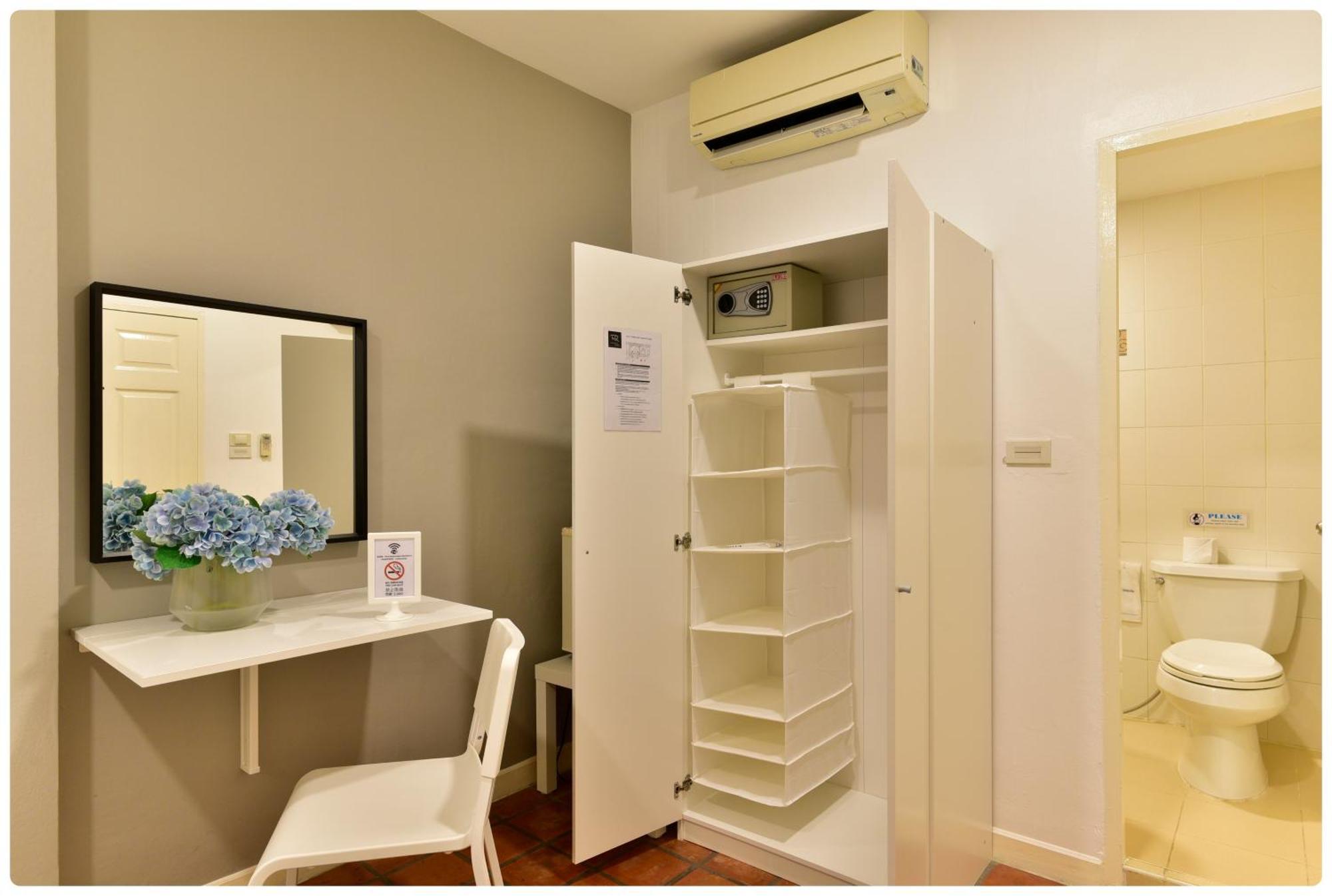 Ratchadamnoen Residence Bangkok Habitación foto
